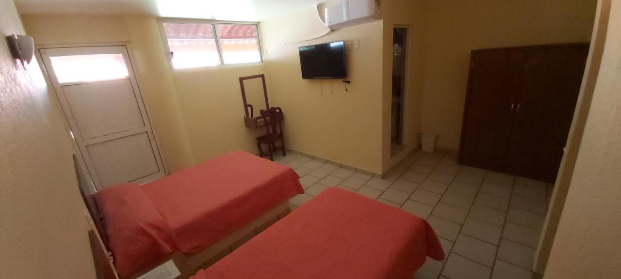 Hotel Real Tasquillo Esterno foto